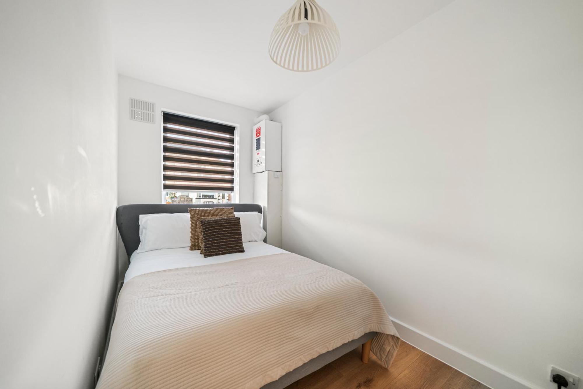 2 Bed Luxury Parking And Garden - Close To Heathrow Londra